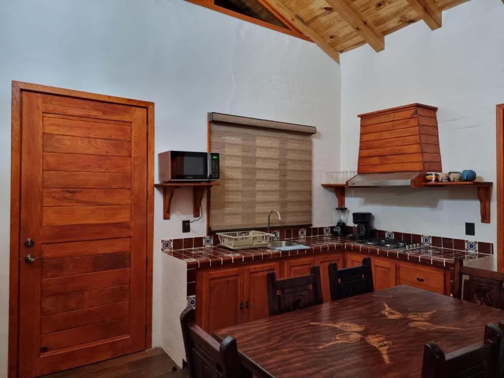 Cabanas Paseo Del Llano Мазамитла Экстерьер фото